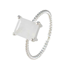 Eun-ji White Solitaire Ring for Women Elegant Style