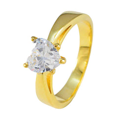 Xiu White Solitaire Ring with Heart-Shaped Gem