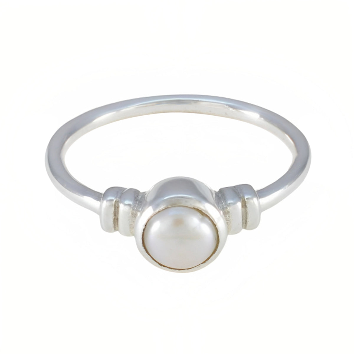 Yasmine Sophisticated White Solitaire Ring Pearl White
