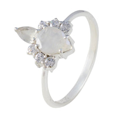 Natcha elegant white toi et moi ring with pear-shaped and round clear gemstones on silver band