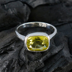 Lili Sophisticated Yellow Solitaire Ring