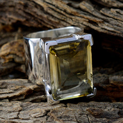 Scarlett Vintage Yellow Solitaire Ring