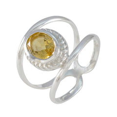 Saanvi Yellow Solitaire Ring India with Gemstone Design