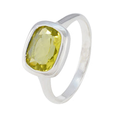 Lili Sophisticated Yellow Solitaire Ring