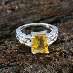 Isabella Romantic Yellow Solitaire Ring