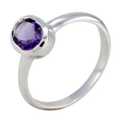 Yuna Purple Solitaire Ring with Elegant Gemstone Design