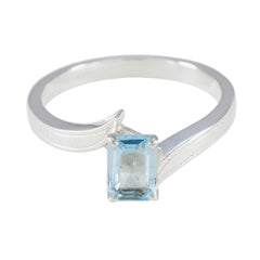 Teresa Artisan Blue Solitaire Ring in Sterling Silver Blue Topaz Blue