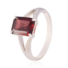 Nari Romantic Red Solitaire Ring with Elegant Gemstone