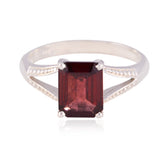 Nari Romantic Red Solitaire Ring with Elegant Gemstone Garnet Red