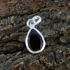 Sakura Red Pendant Necklace - Elegant Gemstone Jewelry