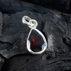 Sakura Red Pendant Necklace - Elegant Gemstone Jewelry