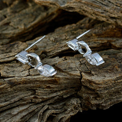 Savannah White Stud Earrings for Elegant Style