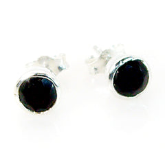 Seo-yeon Stud Earrings with Chic Black Gemstone Black Onyx Black Stud