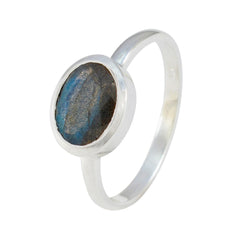 Ha-eun Modern Grey Solitaire Ring with Labradorite Gemstone