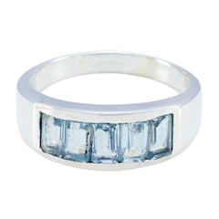 Luna silver ring featuring an abstract blue gemstone ring design with rectangular blue stones