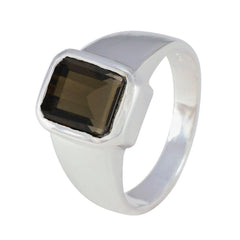 Evelyn Brown Solitaire Signet Ring with Silver Band