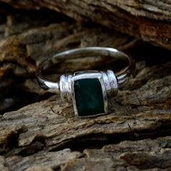 Li Lee Graceful Green Solitaire Ring