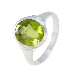 Julia Traditional Green Solitaire Ring