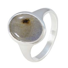 Layla Traditional Grey Solitaire Ring