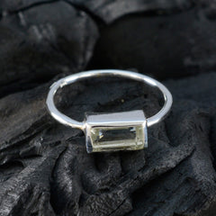 Ji-eun Abstract Light Green Solitaire Ring