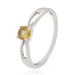 Camilla Graceful Yellow Solitaire Ring
