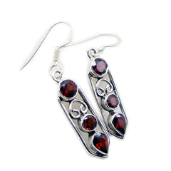 Sofia Red Dangle Earrings for Vibrant Style