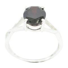 Sofia Red Solitaire Ring Elegant Silver Gemstone Garnet Red