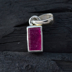 Stella Red Heart Pendant - Vibrant Gemstone Jewelry