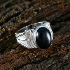 Patricia Trendy Black Solitaire Ring for Every Occasion