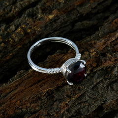 Bella Trendy Red Solitaire Ring with Elegant Design