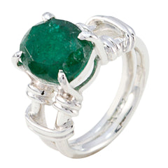 Emilia Rope-Wire Green Solitaire Ring Indian Emerald Green