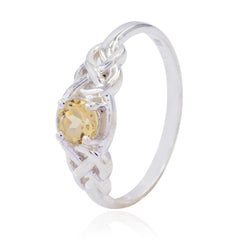 Bianca Graceful Yellow Solitaire Ring
