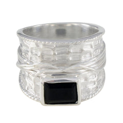 Sarah Victorian Black Solitaire Ring