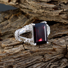 Ivy Red Solitaire Ring with Silver Band Design