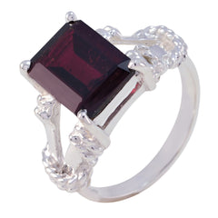 Ivy Red Solitaire Ring with Silver Band Design