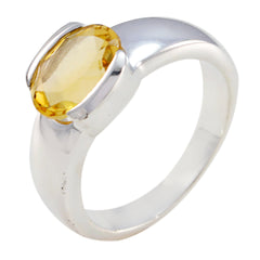 Layla Romantic Yellow Solitaire Ring