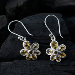 Ji-eun Yellow Whisper Dangle Earrings for Glam Fashion