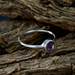 Yuna Ring for Gifting - Elegant Amethyst Design