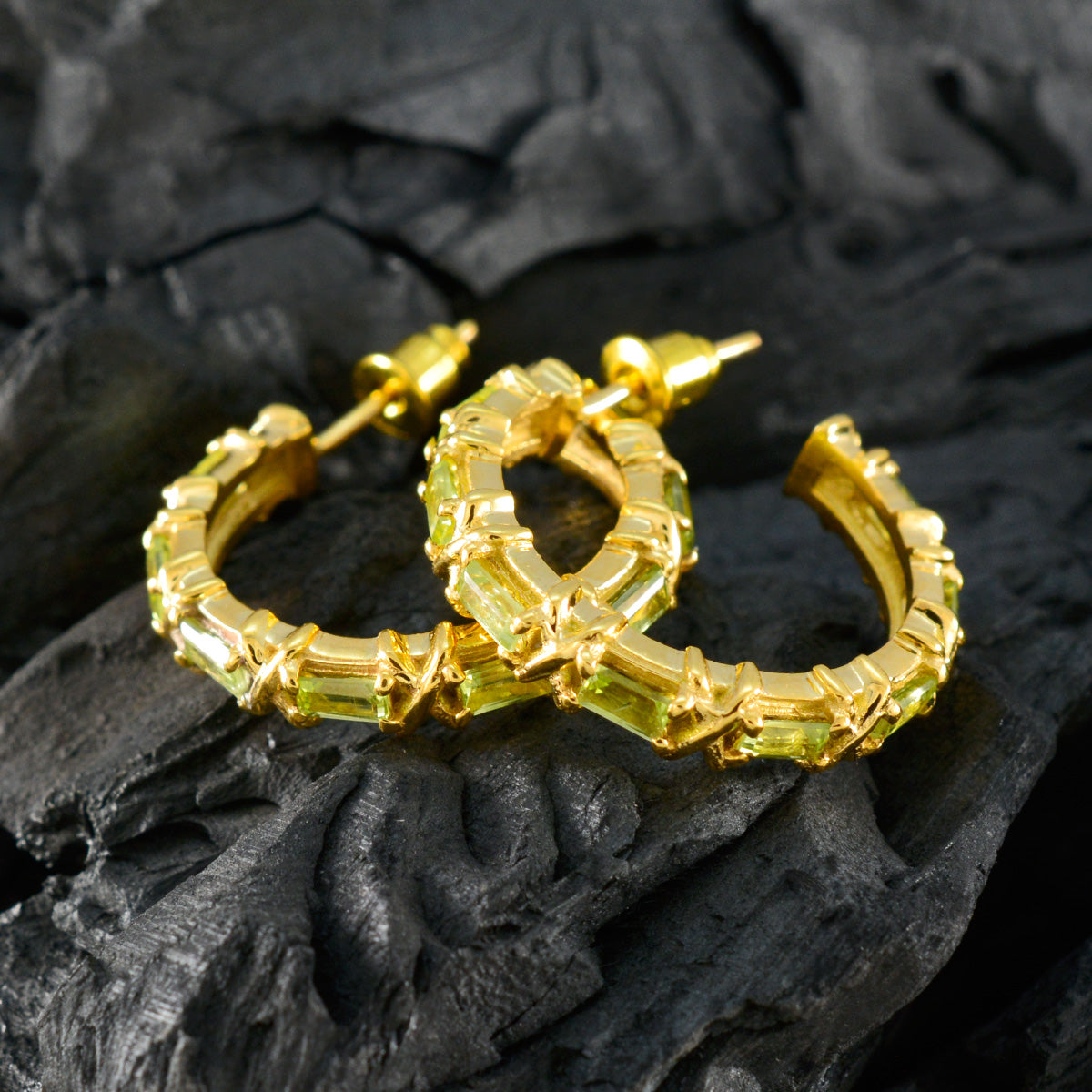 Alice Green Edgy multiple Stud Earring