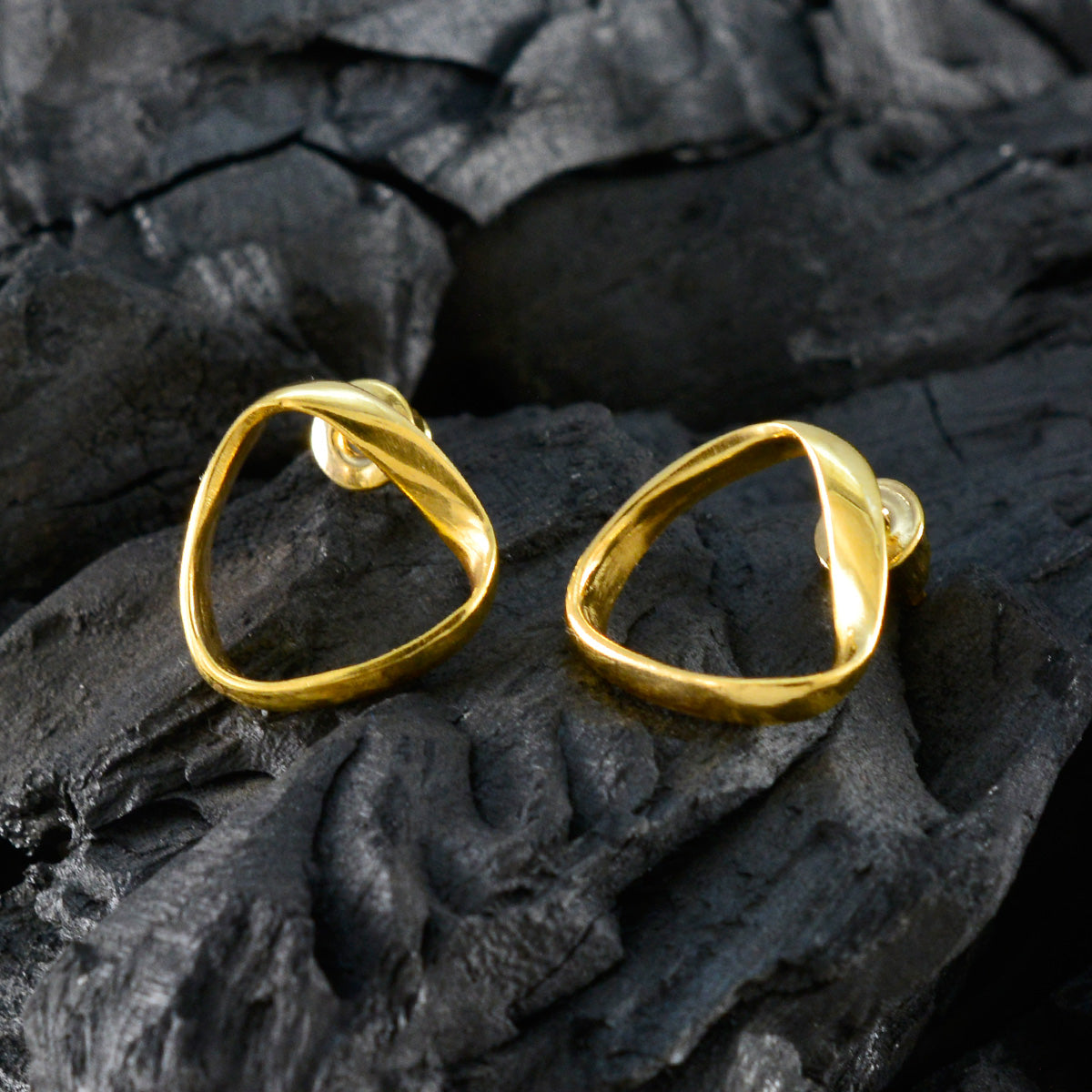 Luisa Silver Elegant plain Stud Earring
