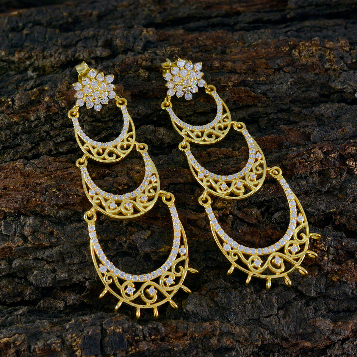Emily White Edgy multiple Stud Earring