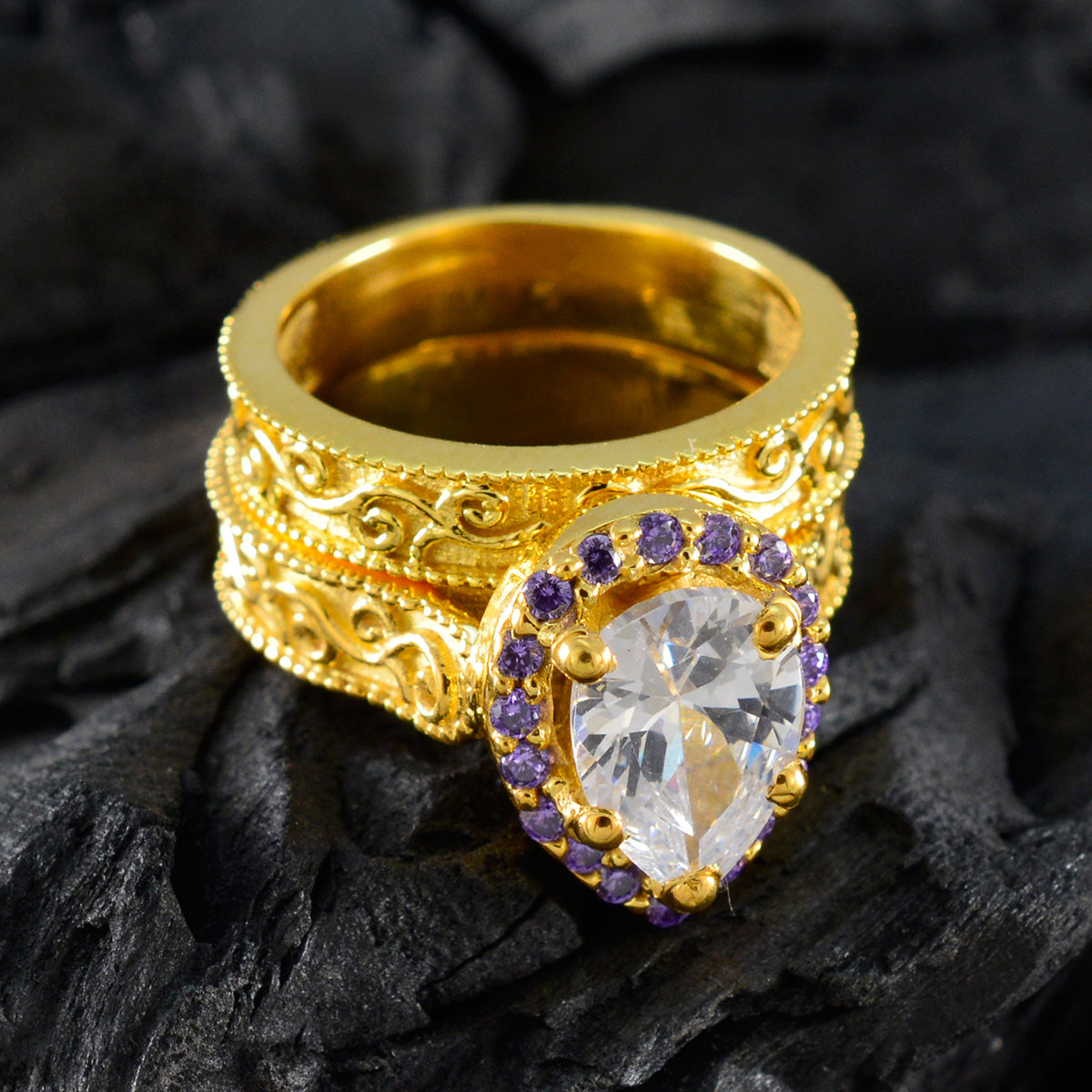 Katharina propsel Purple multiple Ring