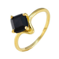 Xiu Contemporary Black Solitaire Ring