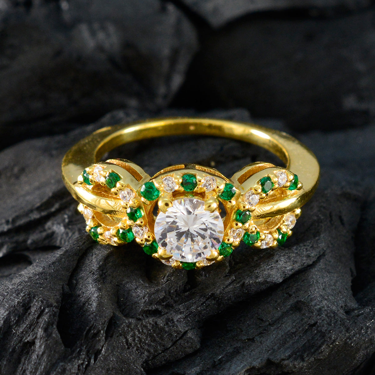 Wen propsel Green Halo Ring