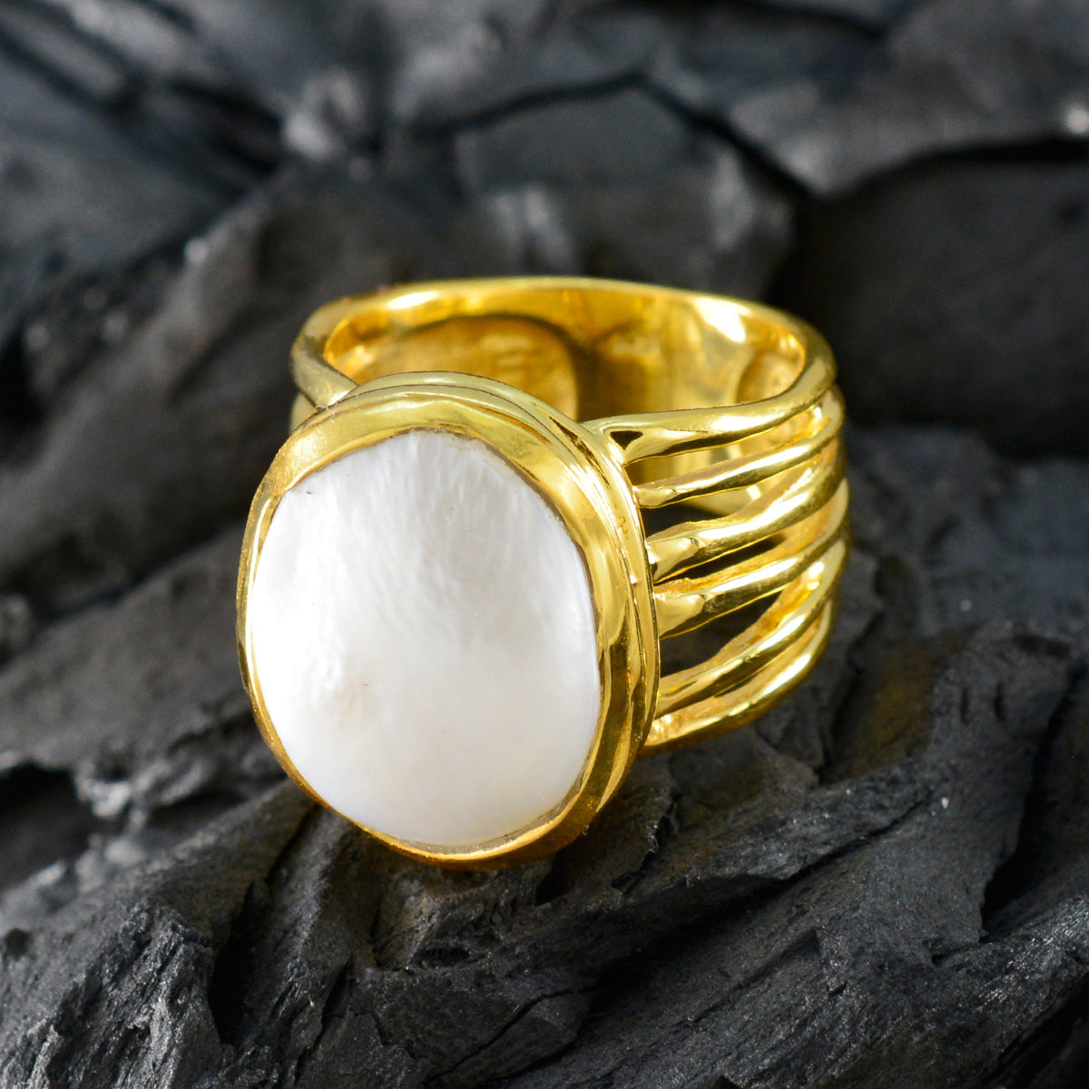 Eleanor Armor White Solitaire Ring