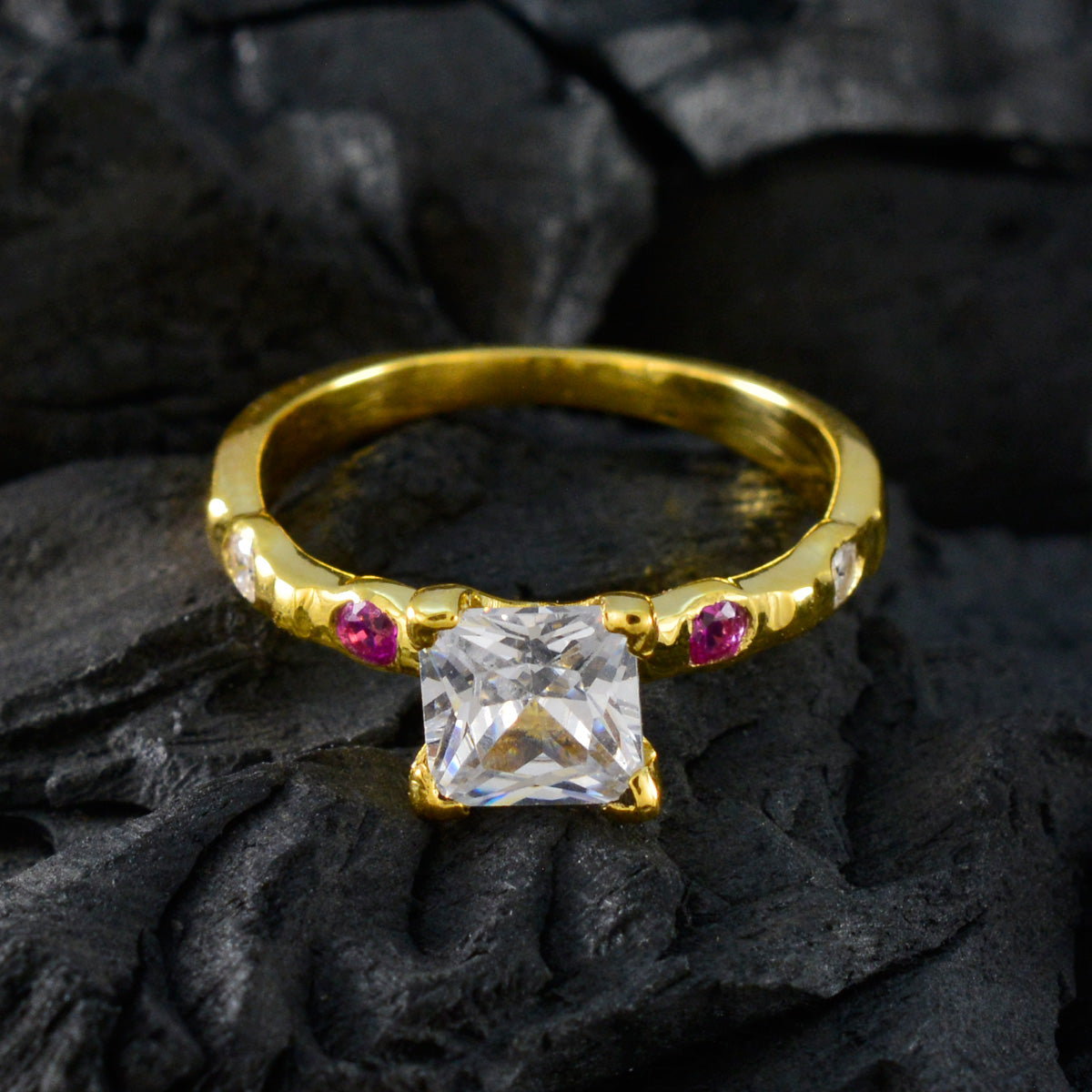 Saanvi Sophisticated Red Penta Ring