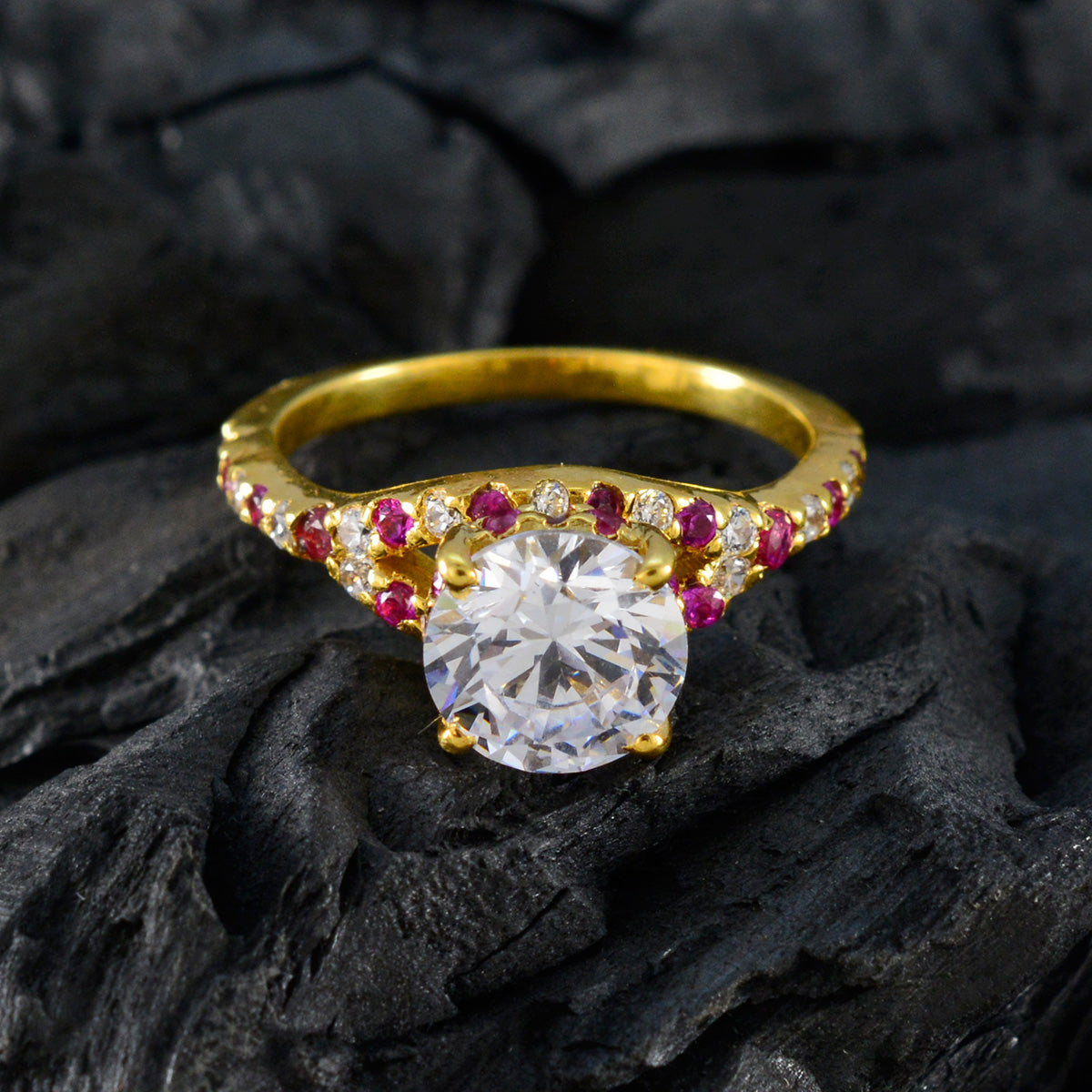Aiko Sophisticated Red Halo Ring