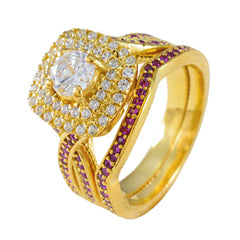 Isla valentine Red Halo Ring