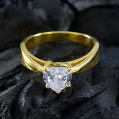 Xiu Glamorous White Solitaire Ring