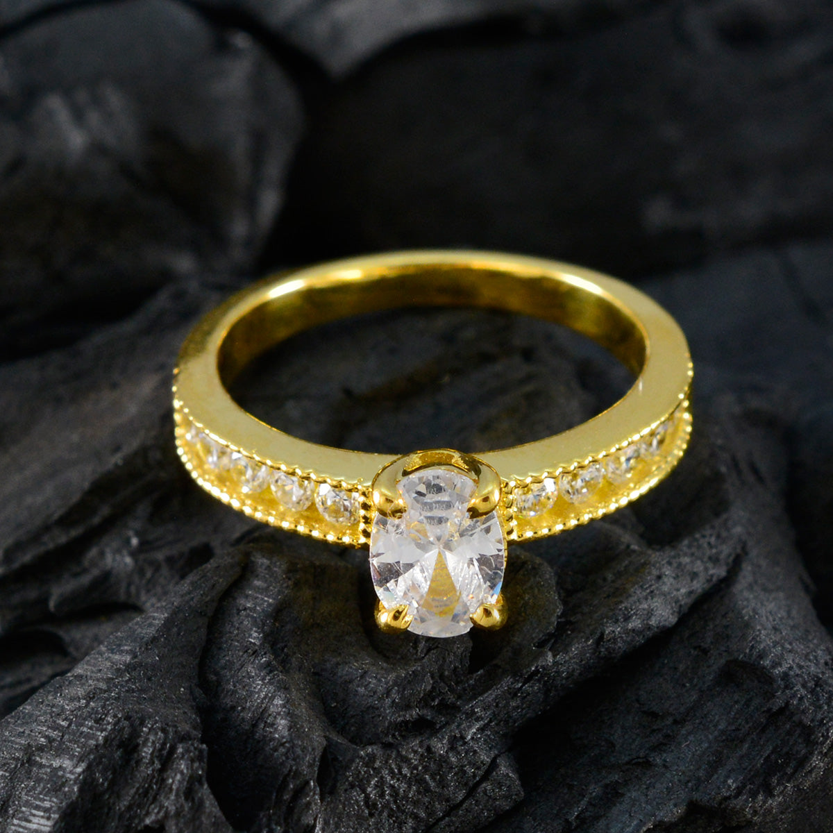 Seo-yeon Glamorous White multiple Ring